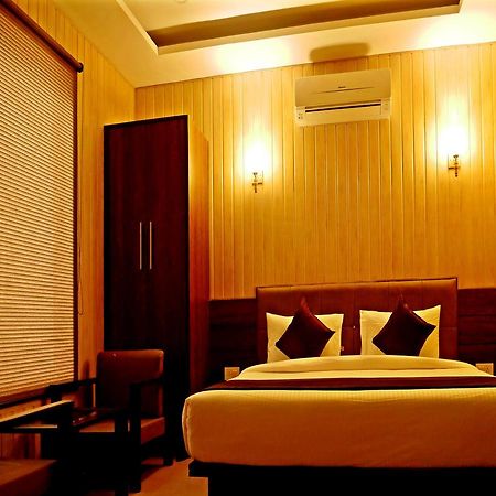 Hotel Trance Ganga Tapovan Экстерьер фото